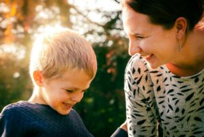 rire avec maman